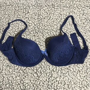 Victoria Secret 32D Navy Bra